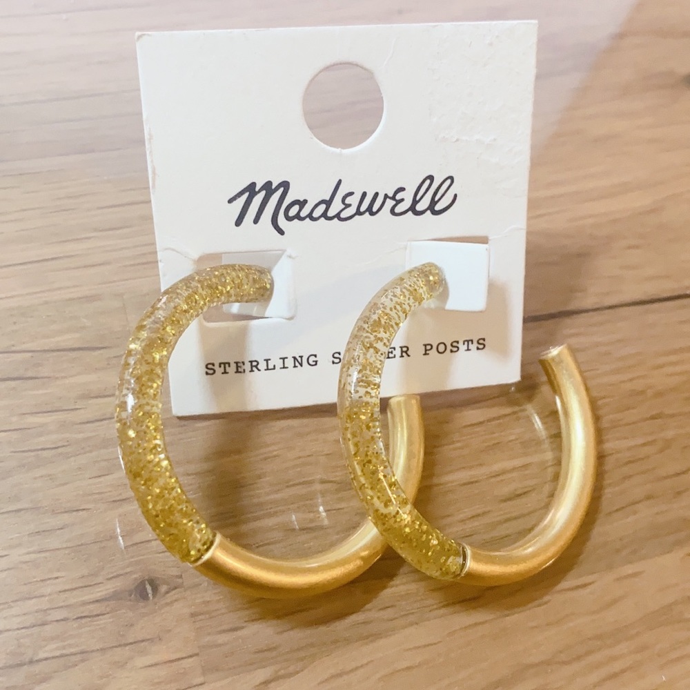 Madewell Resin Gold Glitter hoop earring